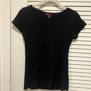 Forever 21 Black Fitted Cap Sleeve Tee
